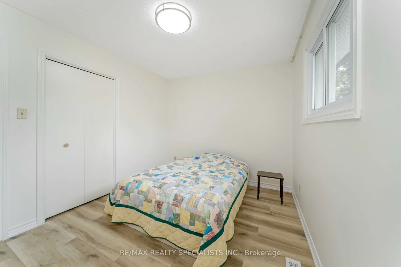 65, Bronte, Letitia Heights, Barrie