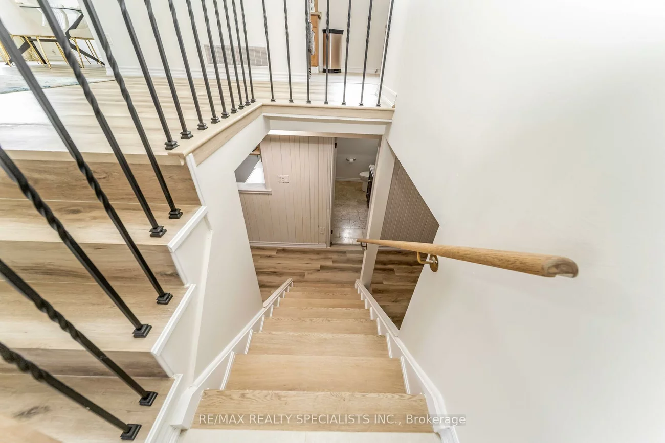 65, Bronte, Letitia Heights, Barrie