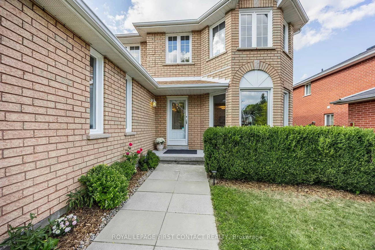 298, Livingstone, Northwest, Barrie