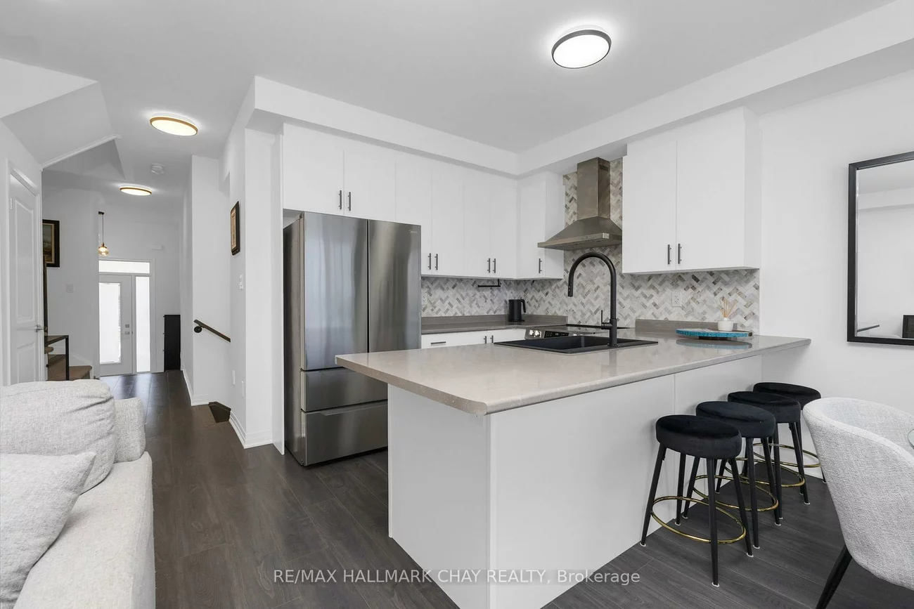 103, Sagewood, Rural Barrie Southeast, Barrie