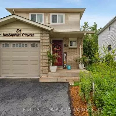 54, Shakespeare, Letitia Heights, Barrie