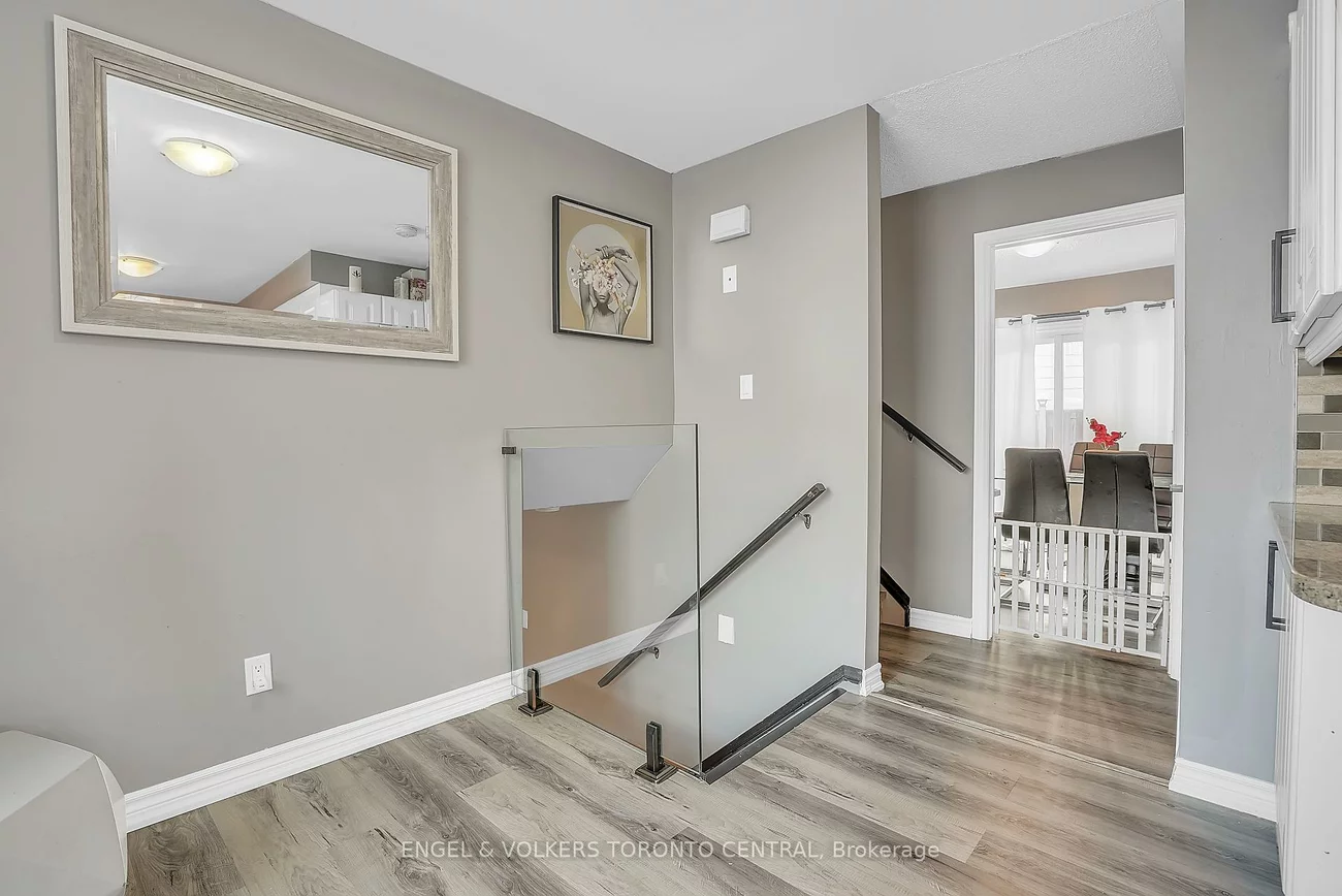 39, Bernick, Grove East, Barrie