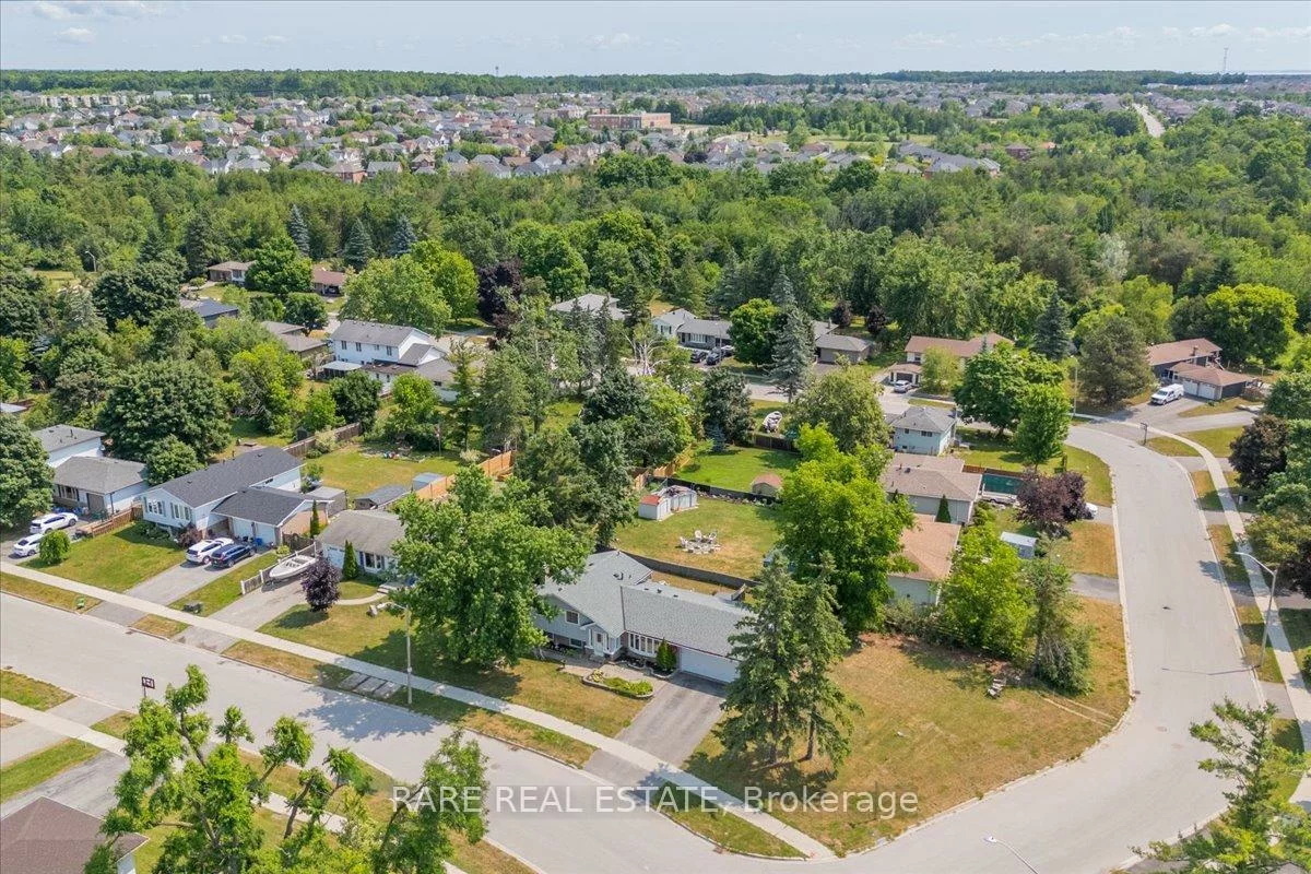 277, Pine, Bayshore, Barrie