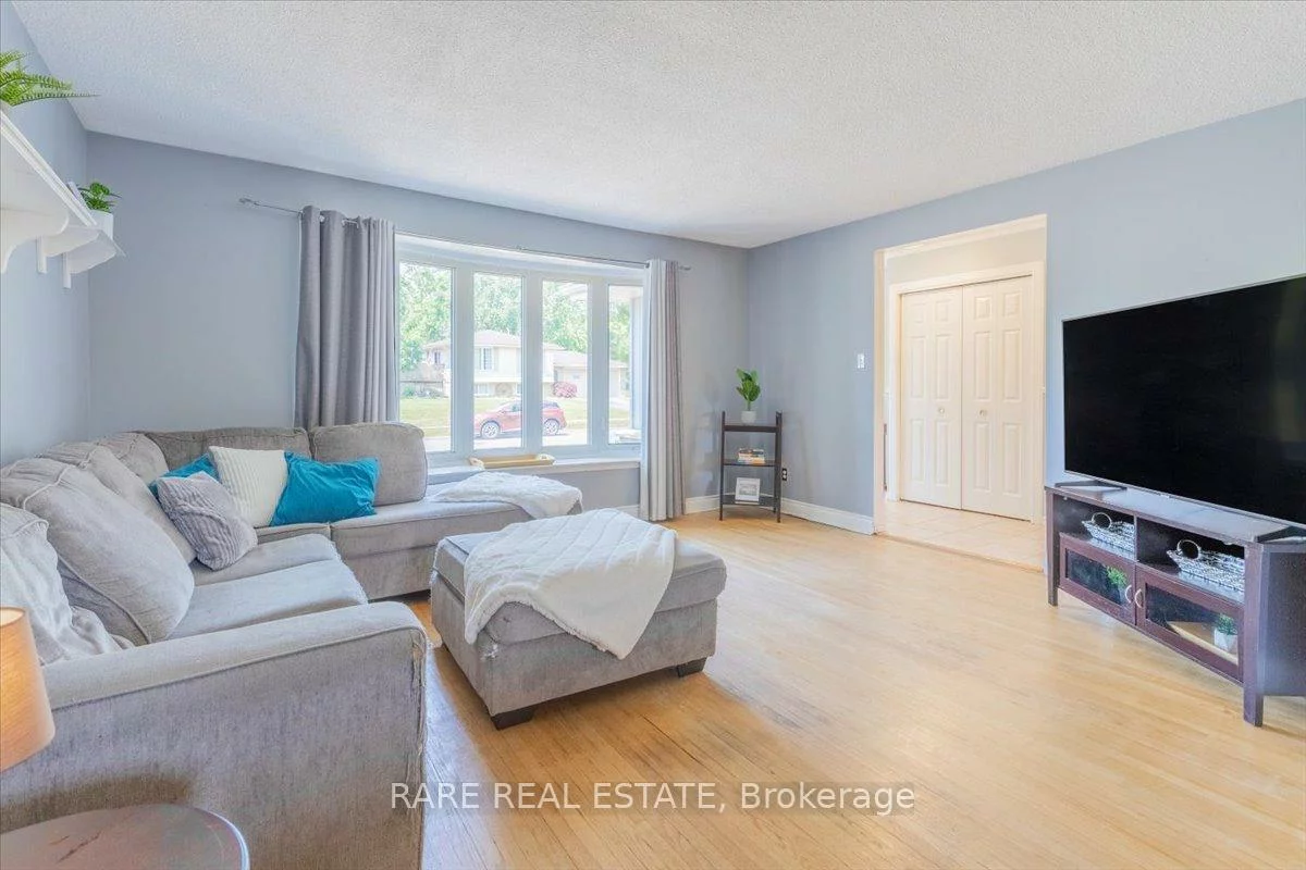 277, Pine, Bayshore, Barrie