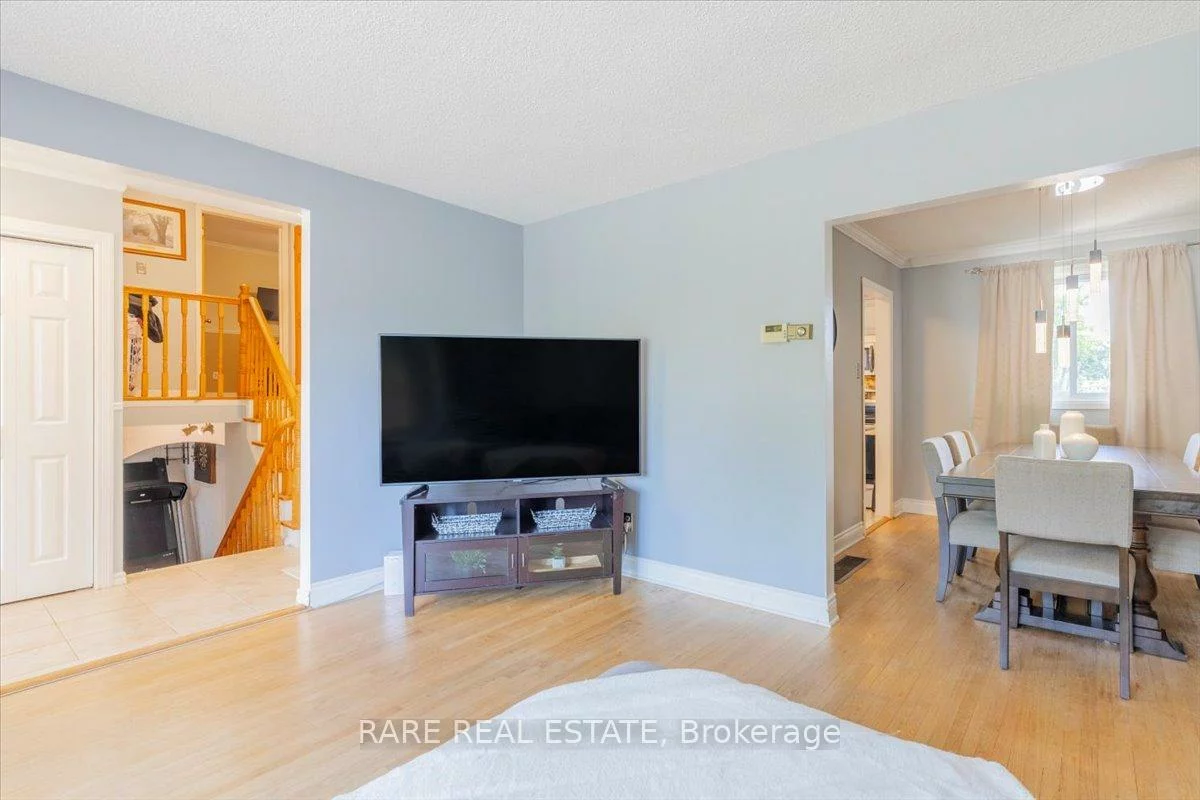277, Pine, Bayshore, Barrie