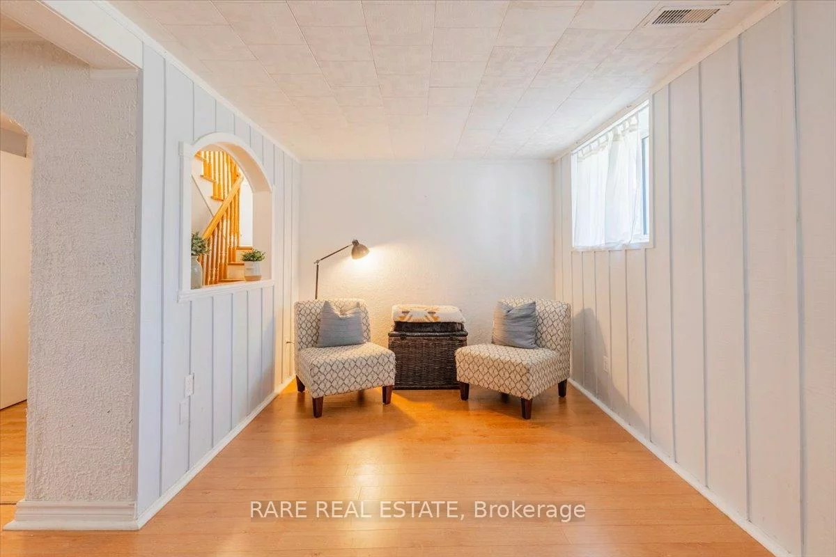 277, Pine, Bayshore, Barrie