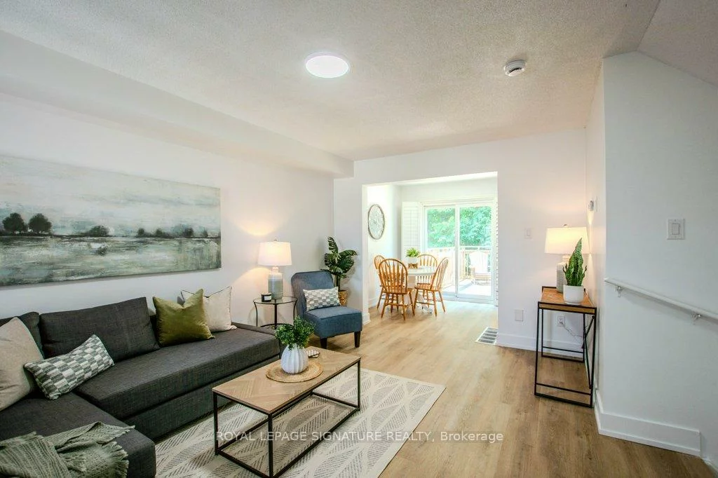 108, Hawthorne, Ardagh, Barrie