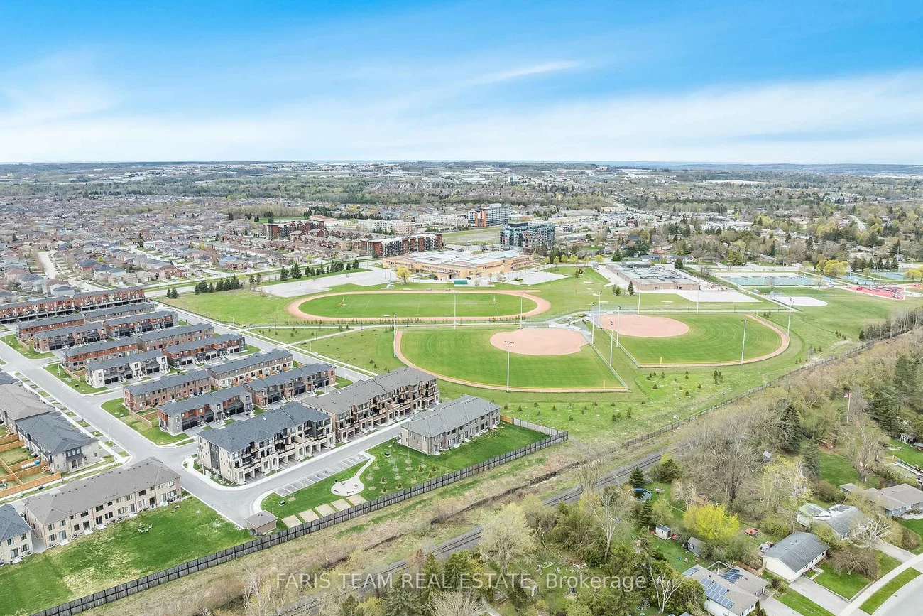 28, Bluebird, Painswick South, Barrie
