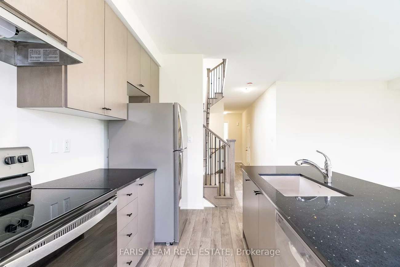 28, Bluebird, Painswick South, Barrie