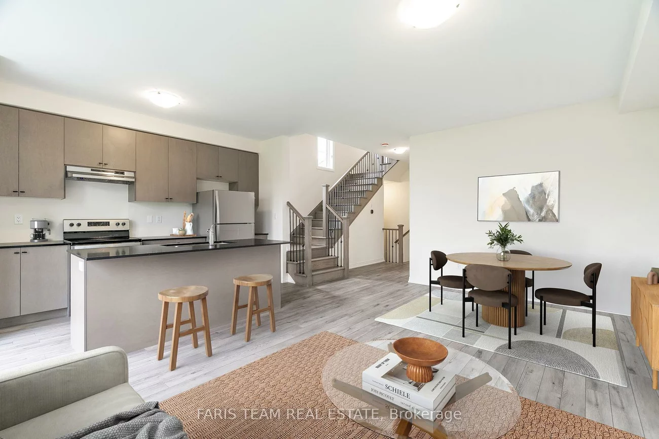 28, Bluebird, Painswick South, Barrie