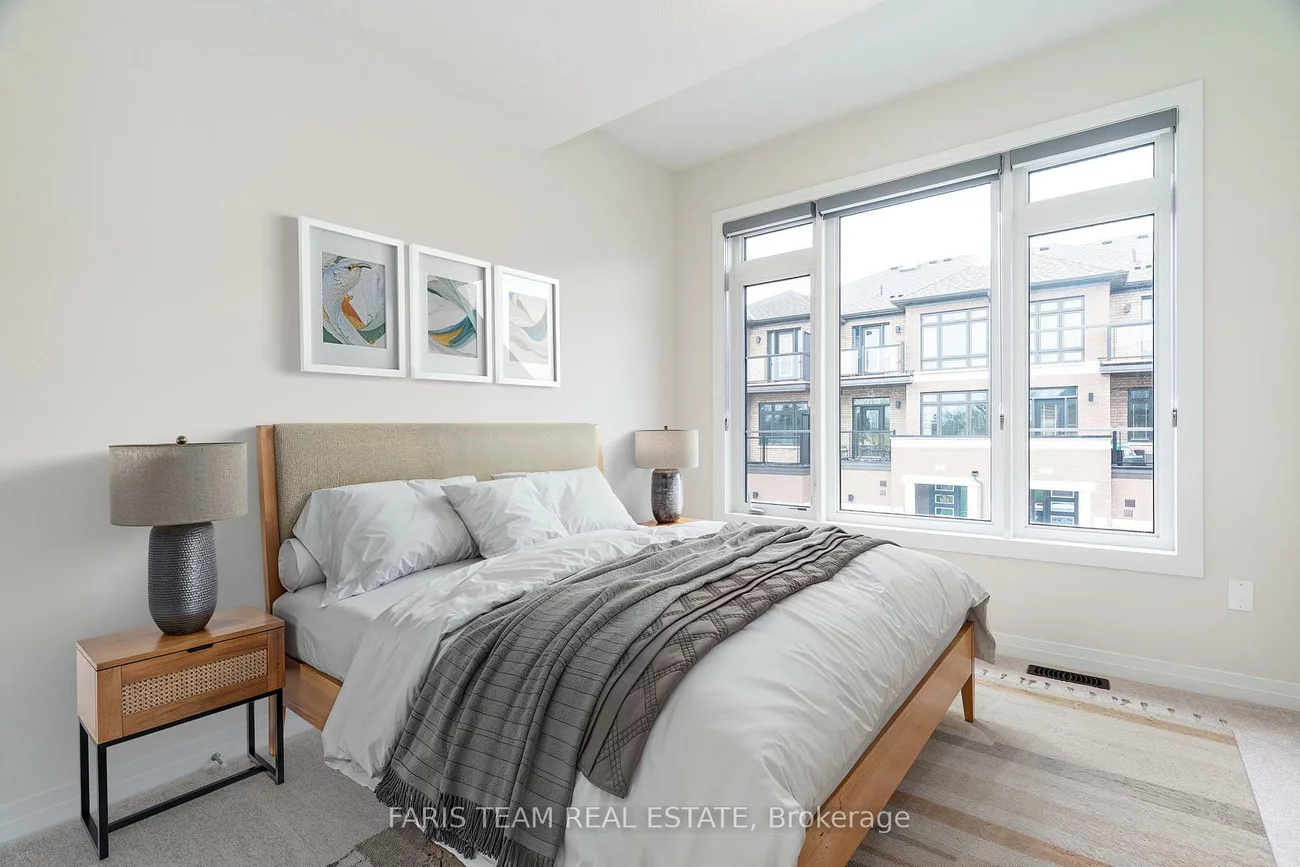 28, Bluebird, Painswick South, Barrie