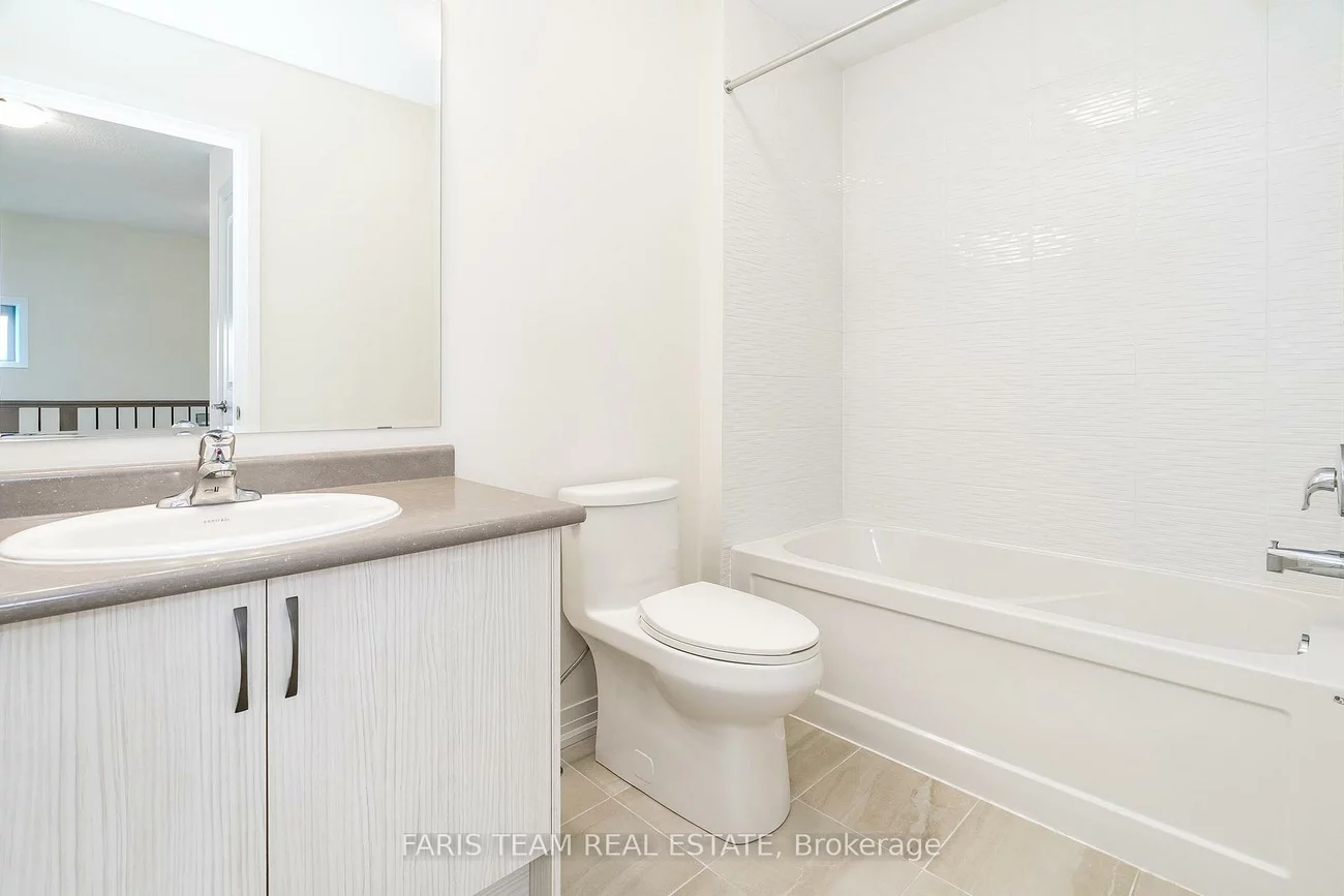 28, Bluebird, Painswick South, Barrie