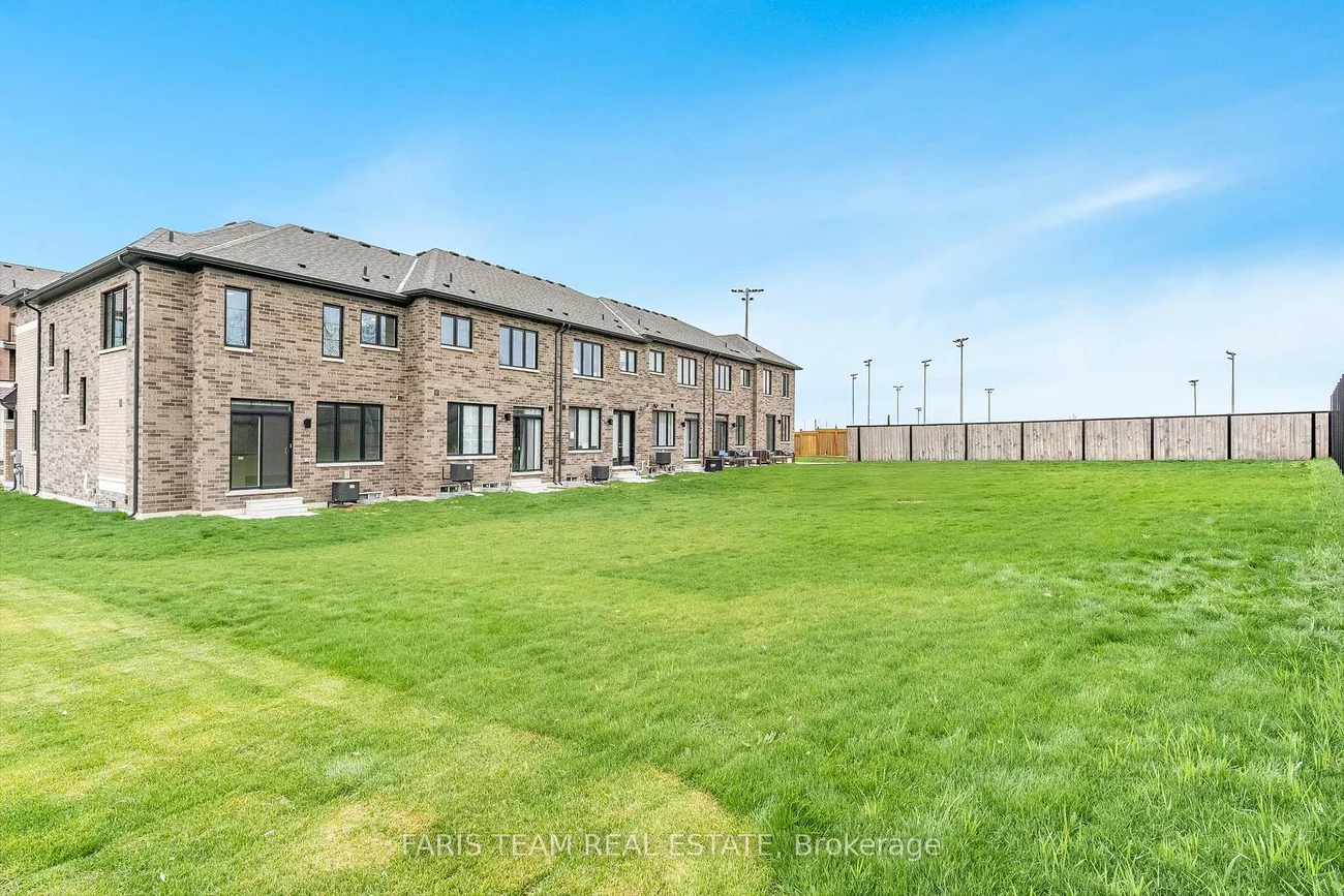 28, Bluebird, Painswick South, Barrie