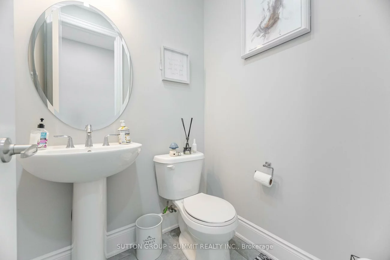 16, Westminster, Innis-Shore, Barrie