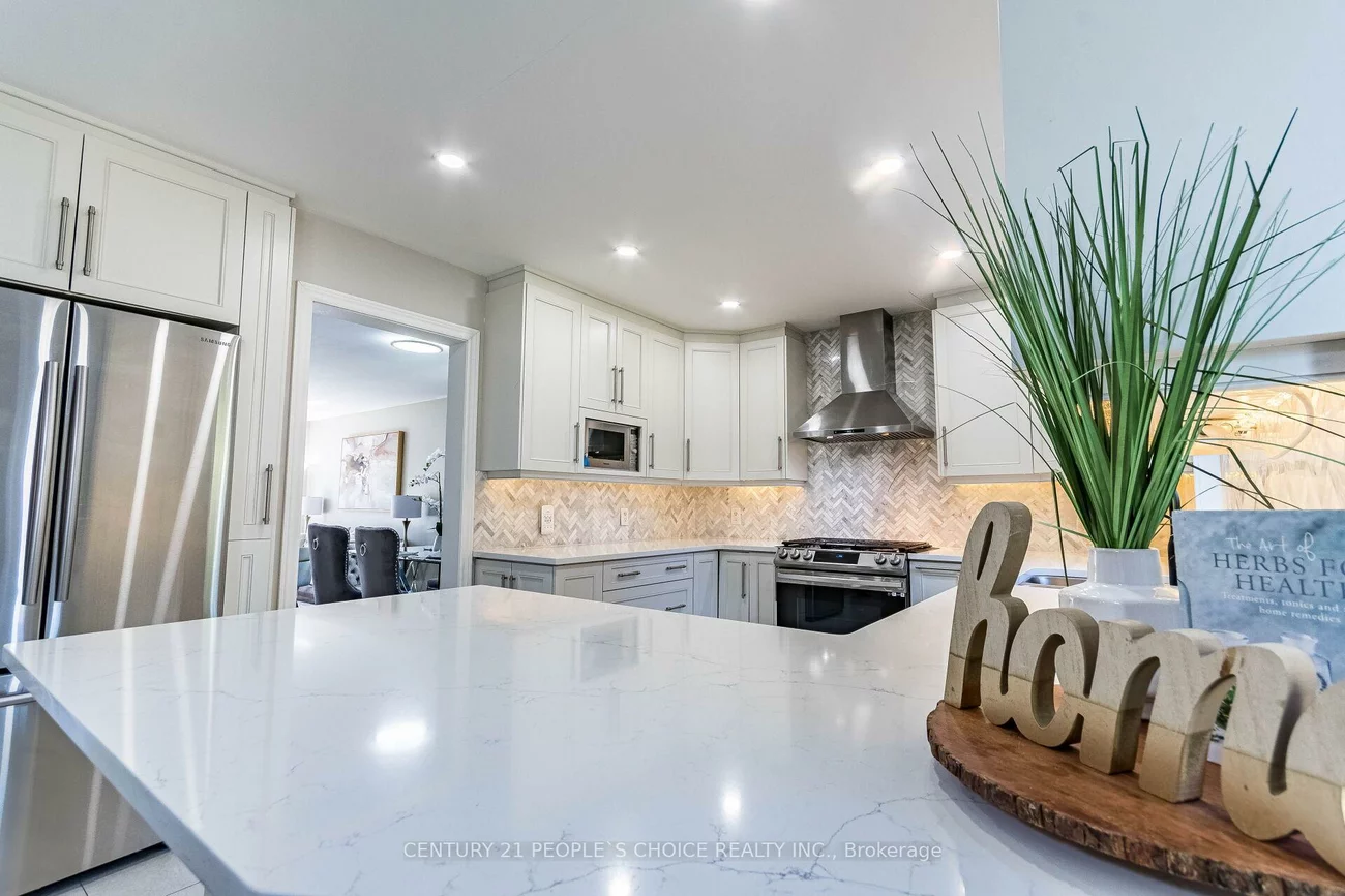 414, Cundles, Northwest, Barrie
