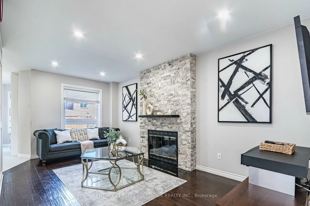 414, Cundles, Northwest, Barrie