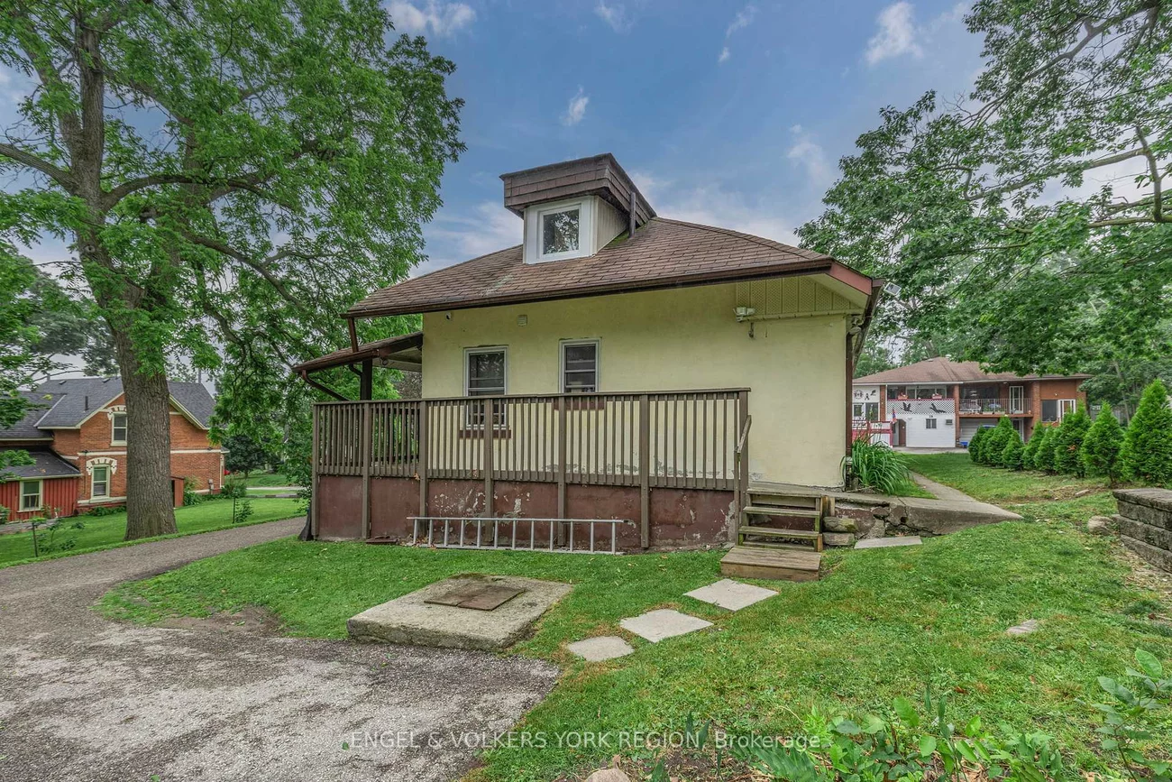 23, Lount, Wellington, Barrie