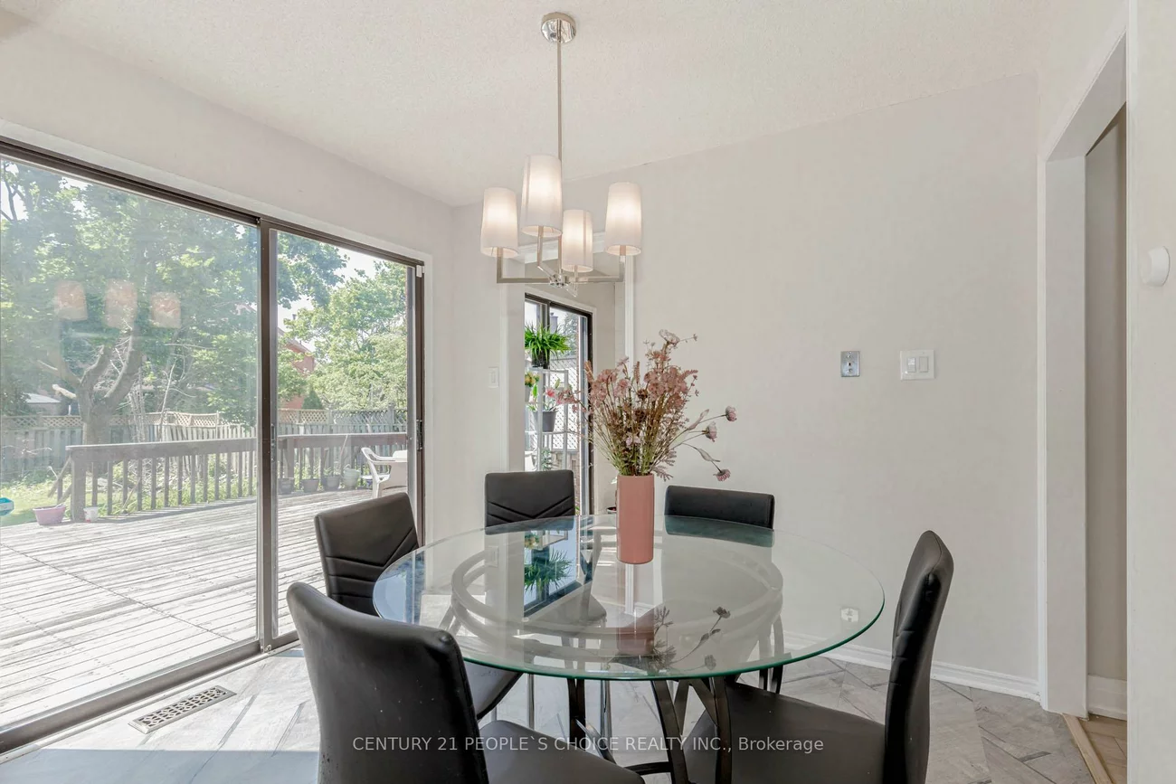 47, Blair, Grove East, Barrie