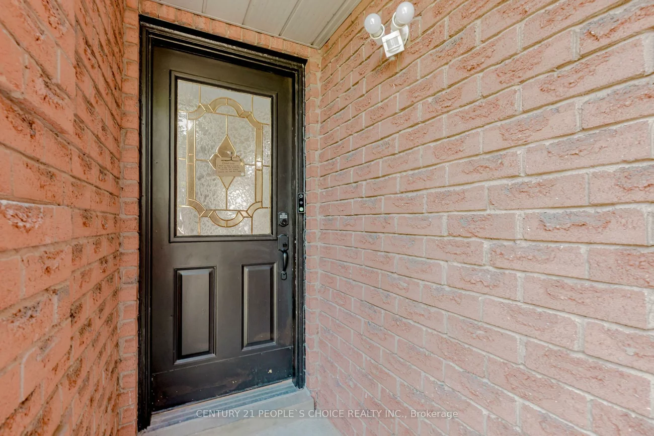 47, Blair, Grove East, Barrie