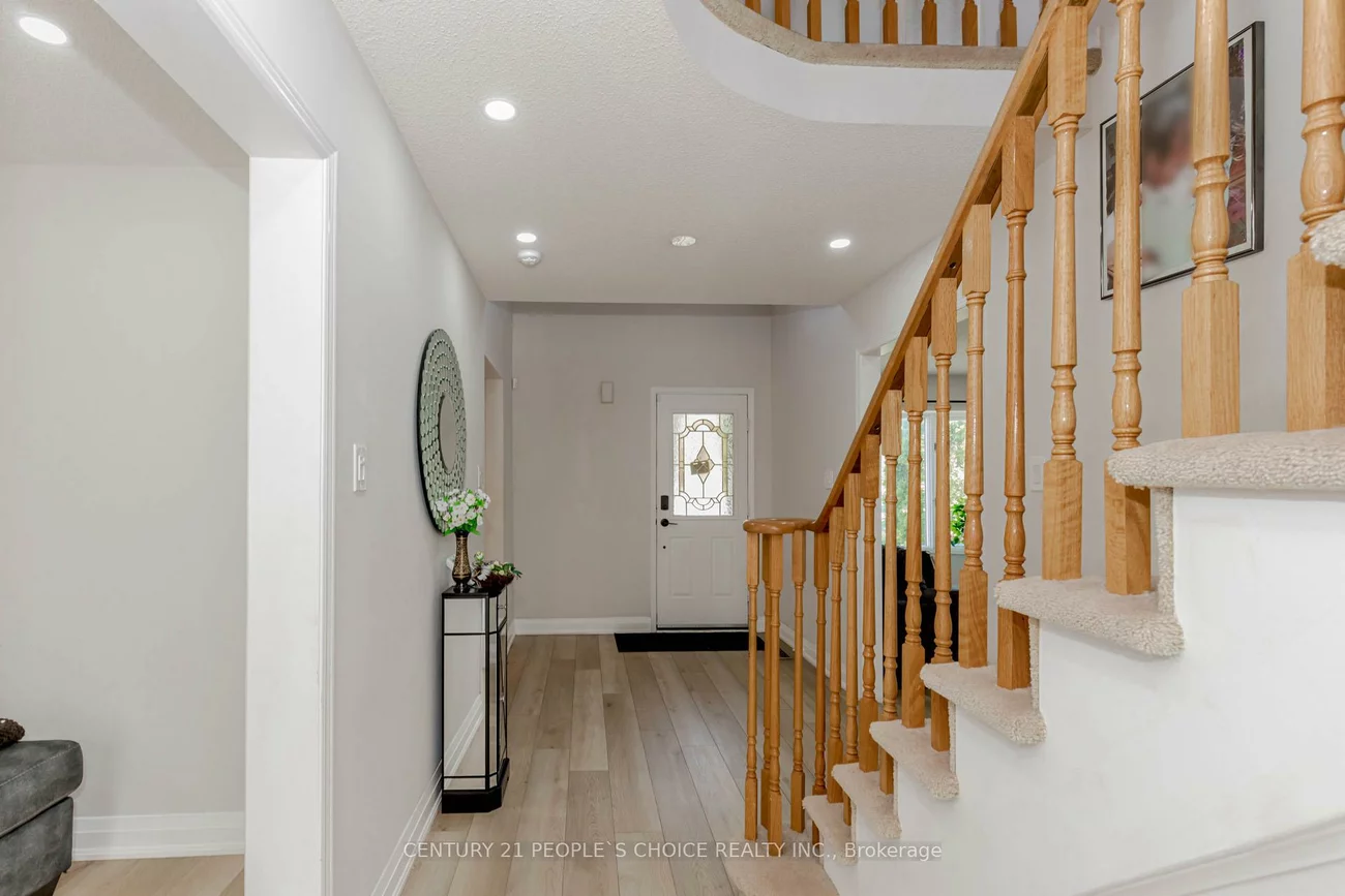 47, Blair, Grove East, Barrie