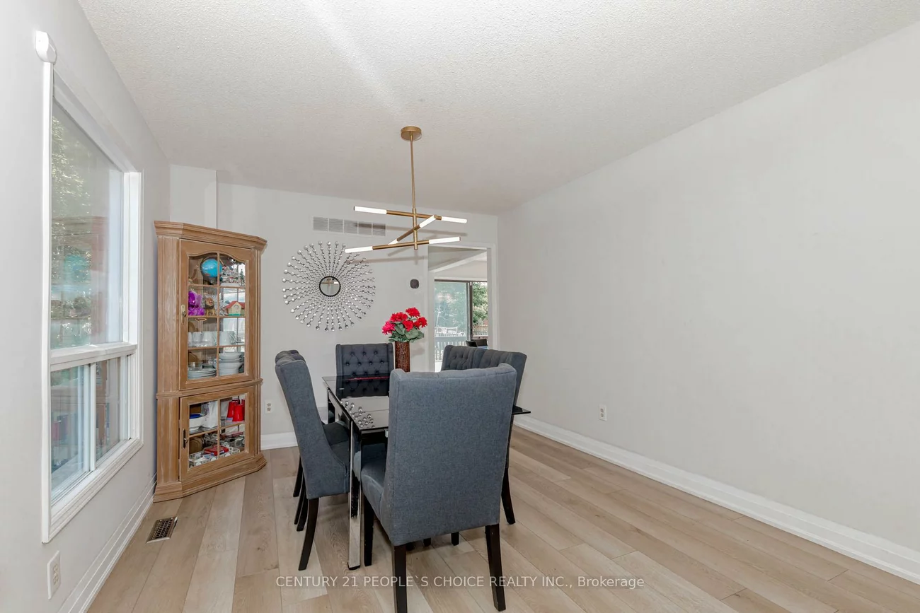 47, Blair, Grove East, Barrie