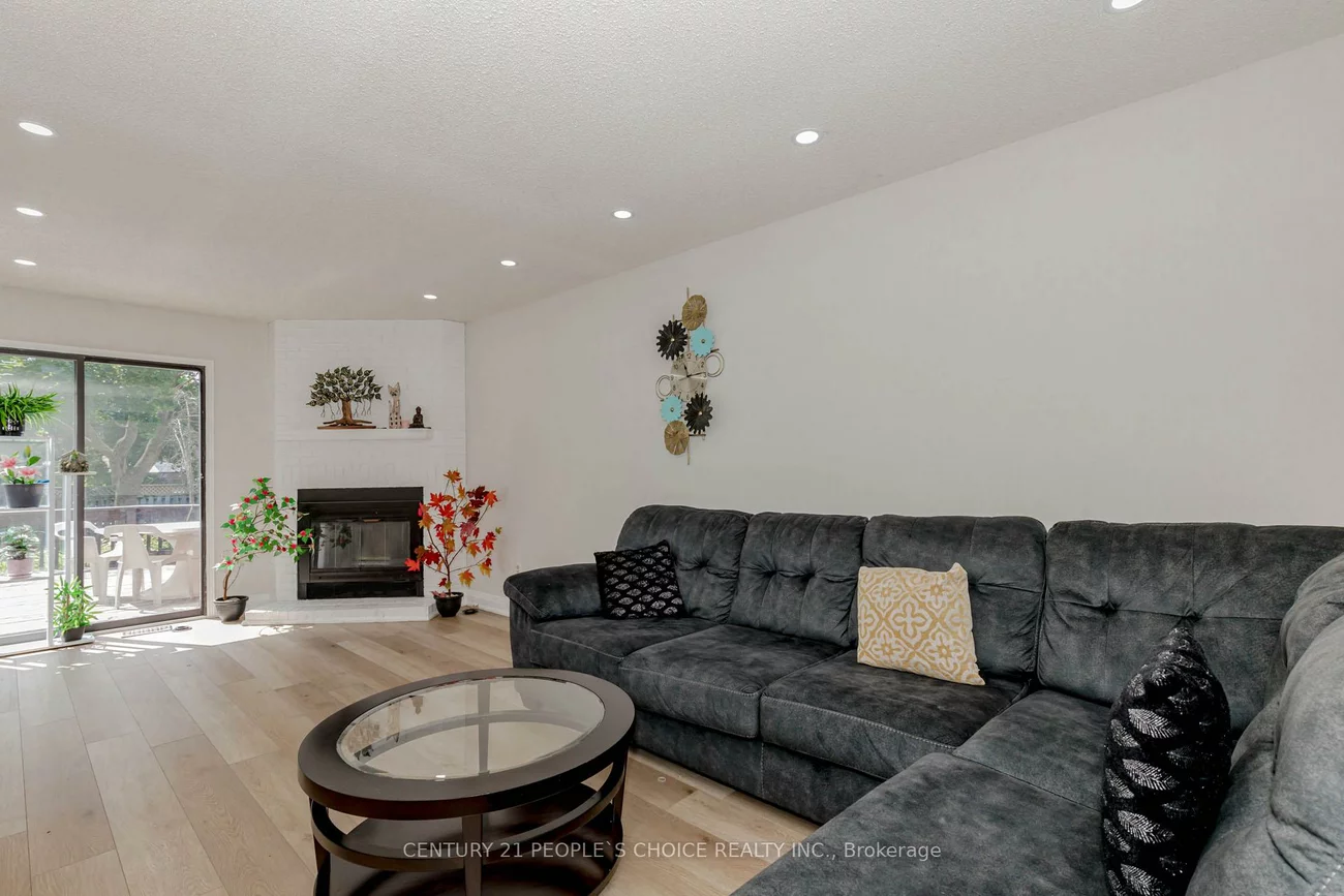 47, Blair, Grove East, Barrie