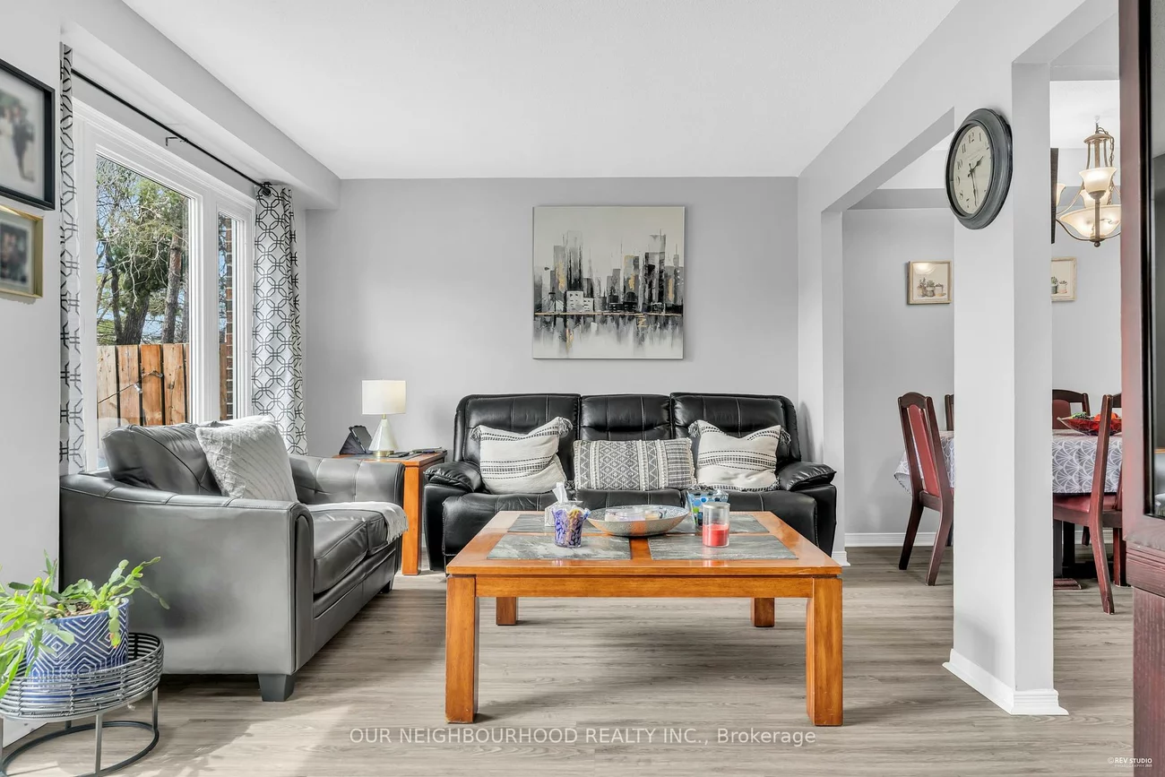 89, Chaucer, Letitia Heights, Barrie