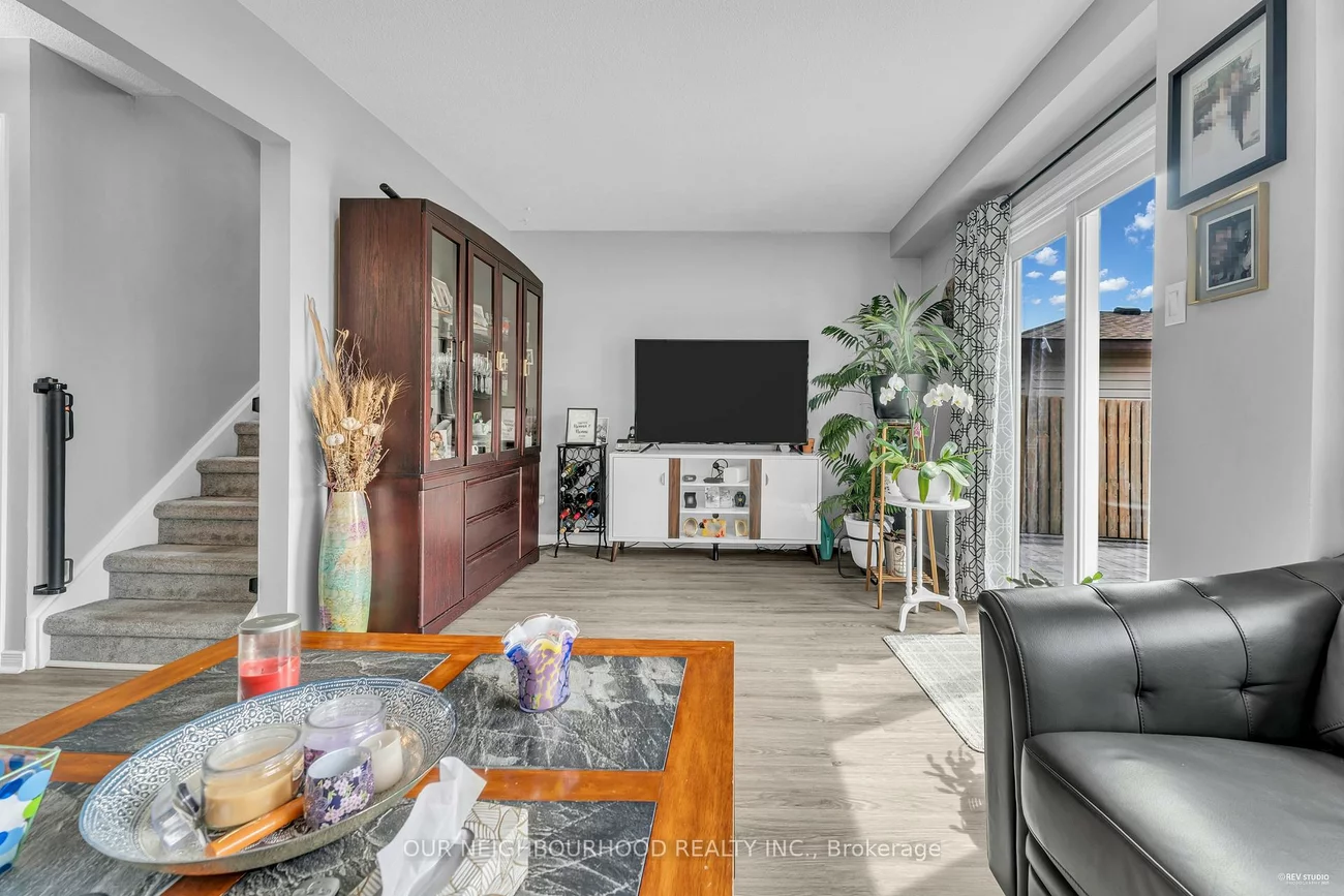 89, Chaucer, Letitia Heights, Barrie