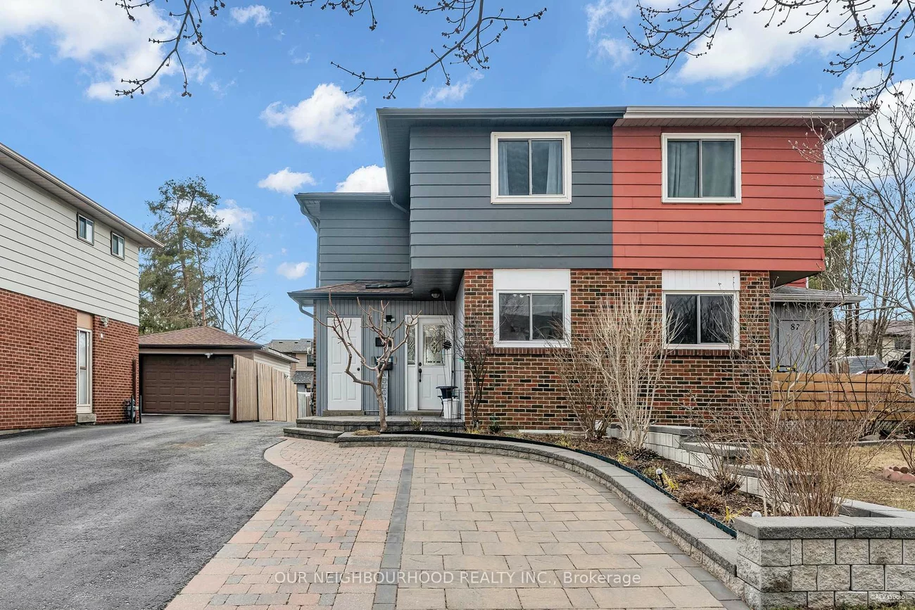 89, Chaucer, Letitia Heights, Barrie
