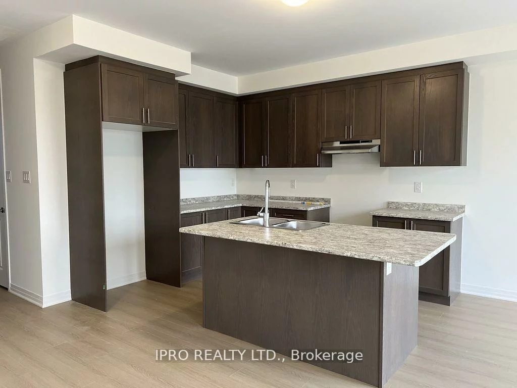 89, Sagewood, Painswick South, Barrie