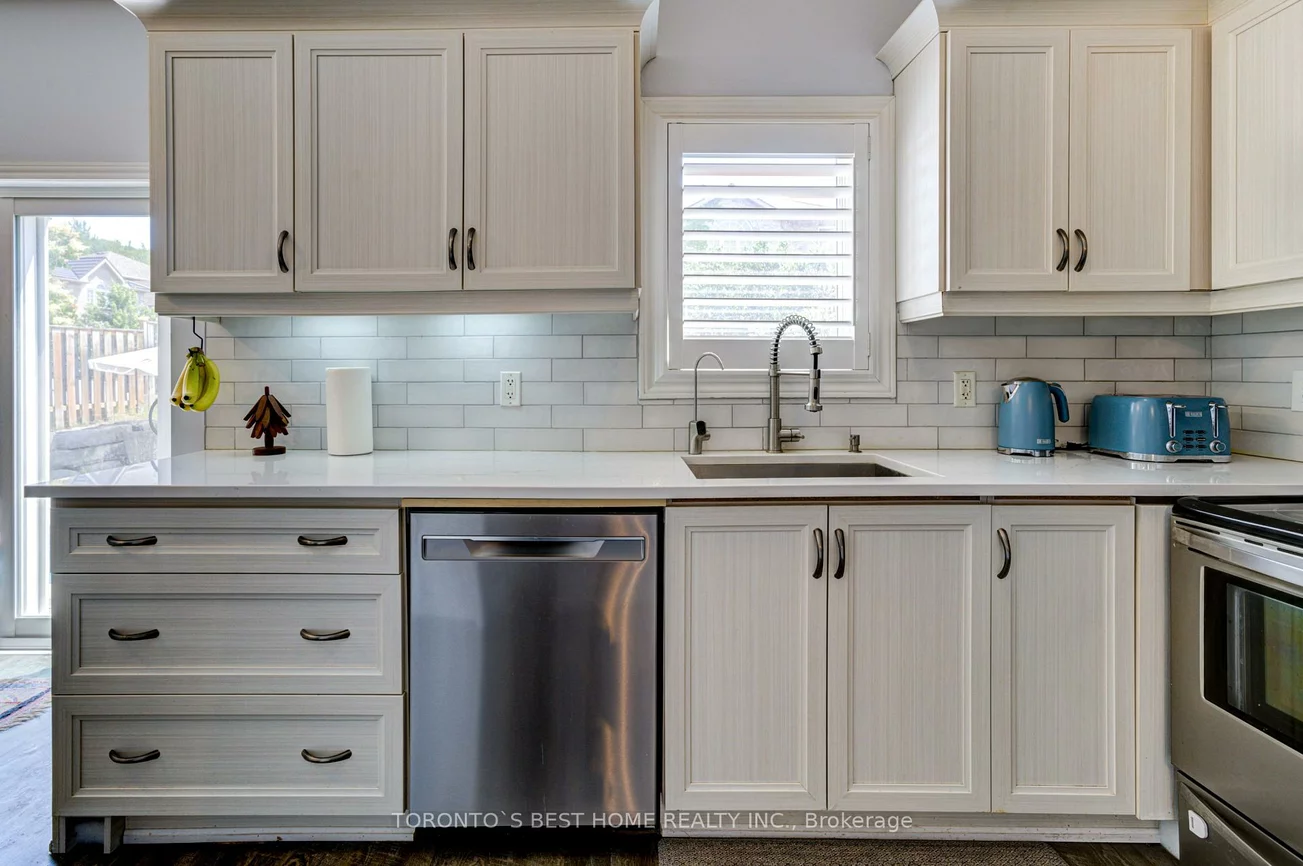1, Black Ash, Ardagh, Barrie
