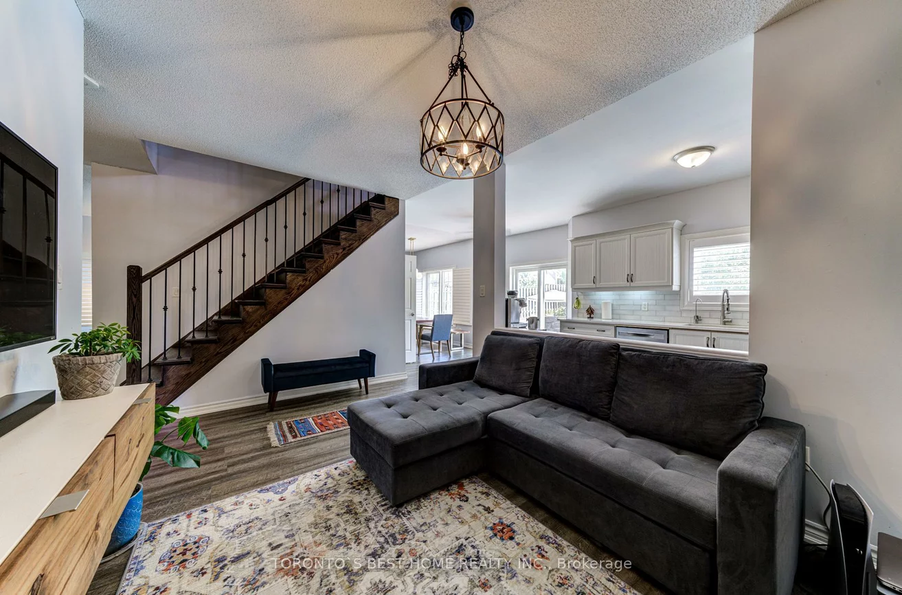 1, Black Ash, Ardagh, Barrie