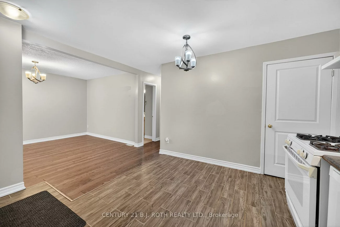 29, Daphne, Cundles East, Barrie