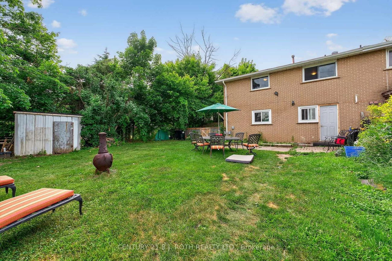 29, Daphne, Cundles East, Barrie