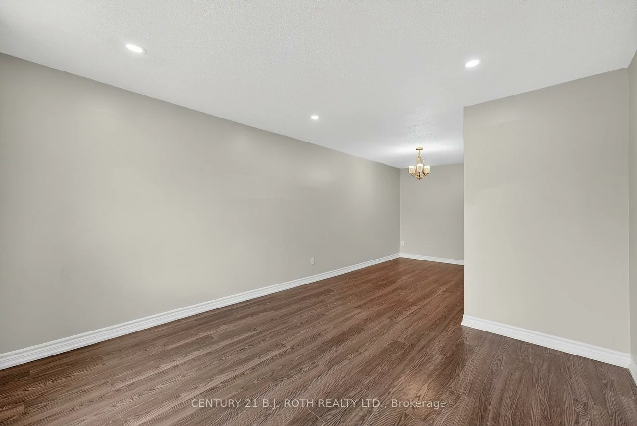 29, Daphne, Cundles East, Barrie