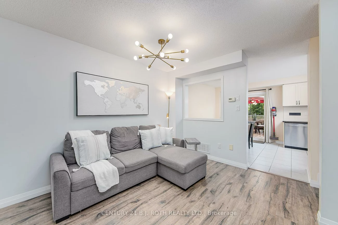 93, Hawthorne, Ardagh, Barrie