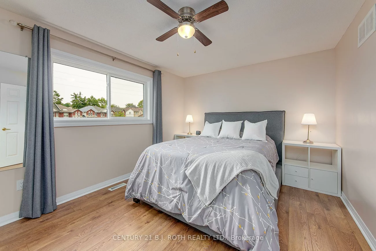 93, Hawthorne, Ardagh, Barrie