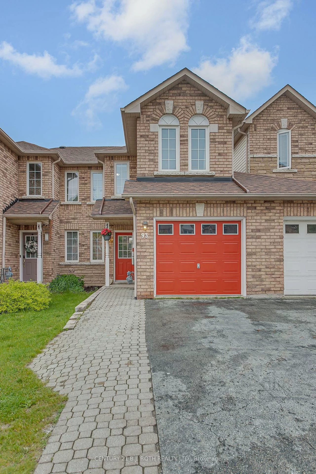 93, Hawthorne, Ardagh, Barrie