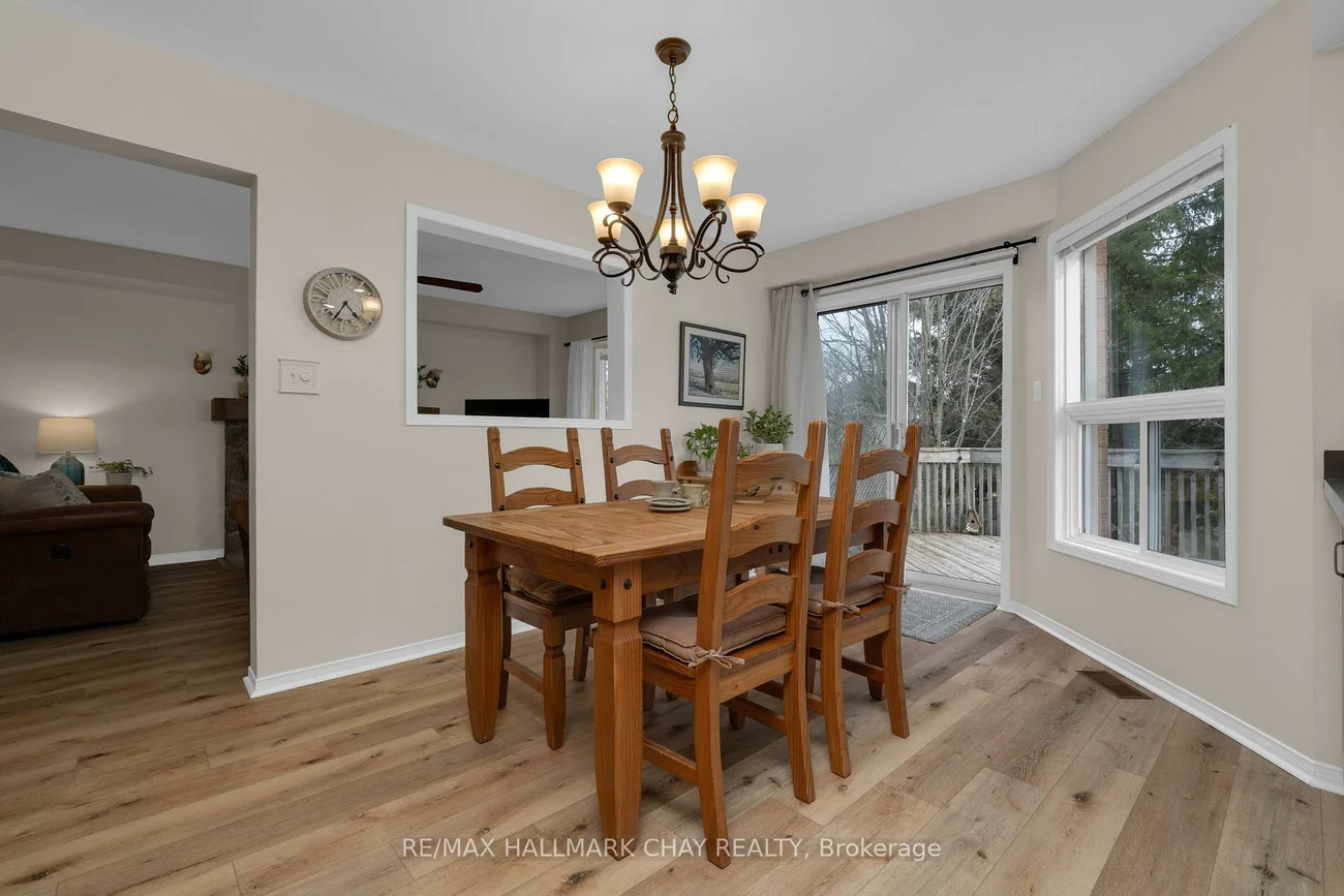47, Finlay, West Bayfield, Barrie
