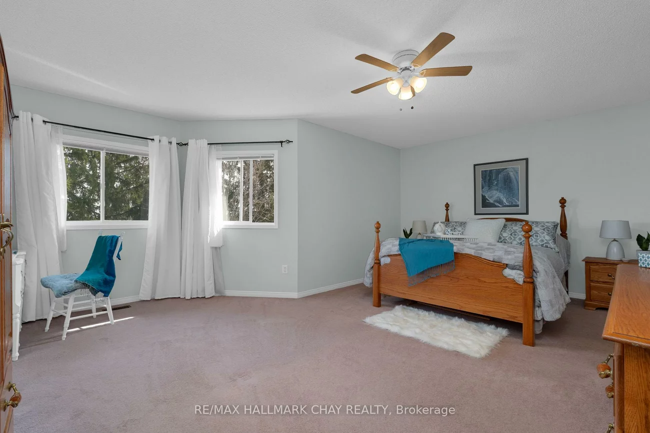 47, Finlay, West Bayfield, Barrie