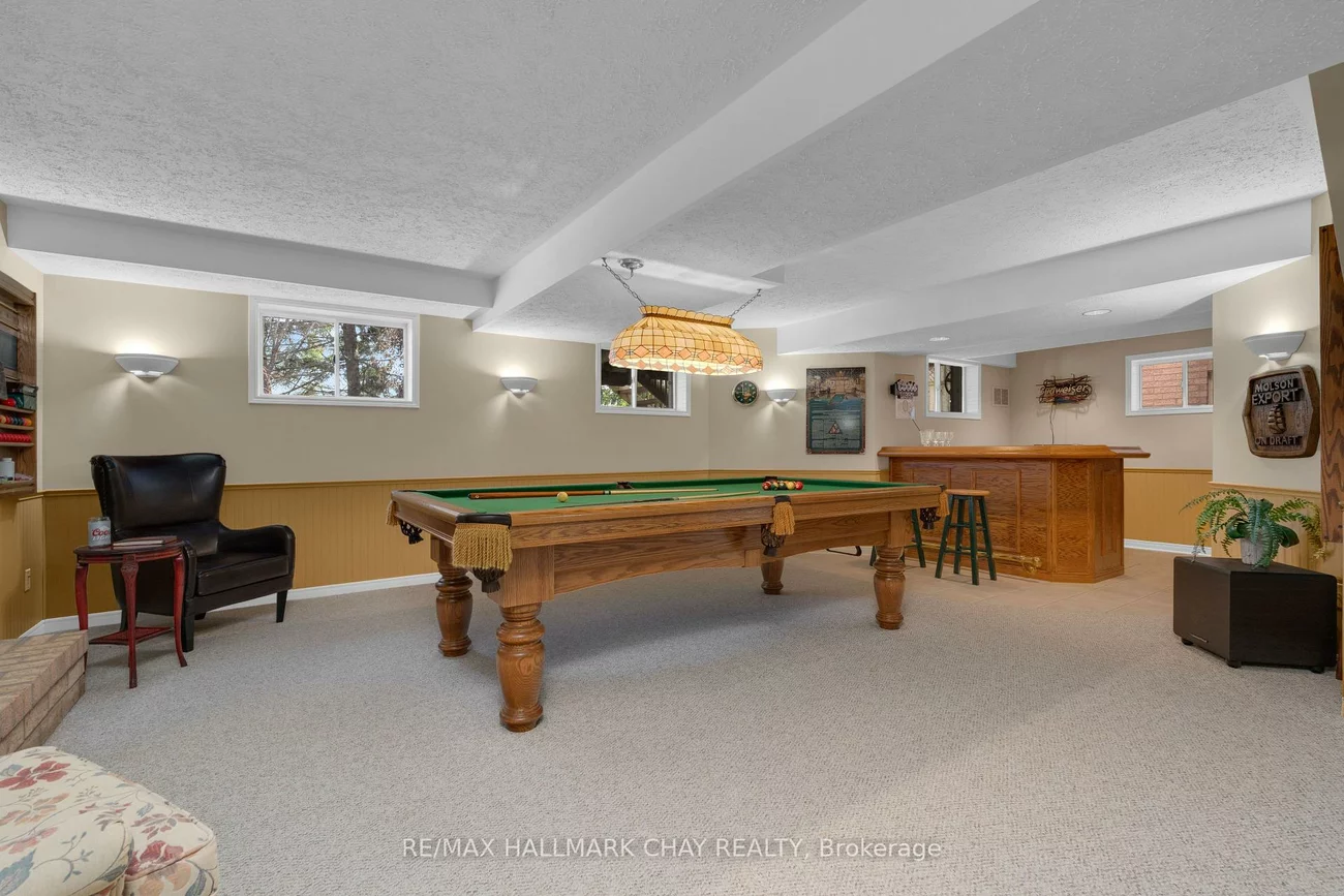 47, Finlay, West Bayfield, Barrie