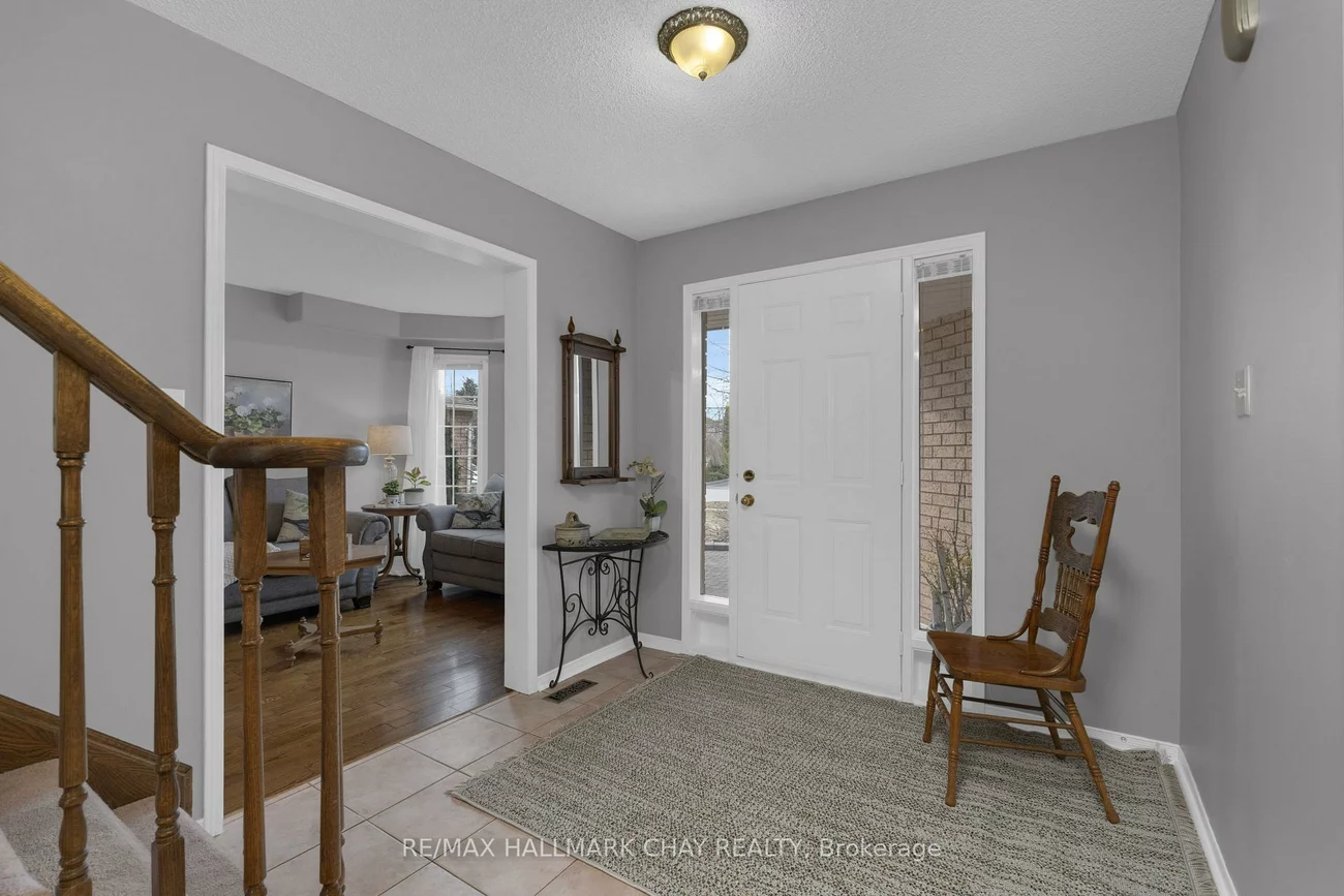 47, Finlay, West Bayfield, Barrie