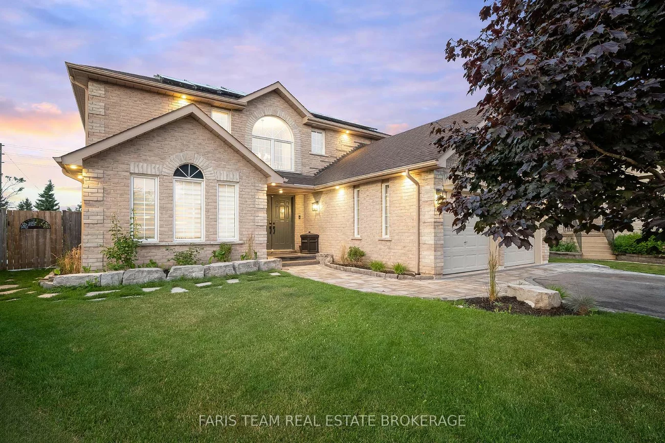 47, Lang, Northwest, Barrie
