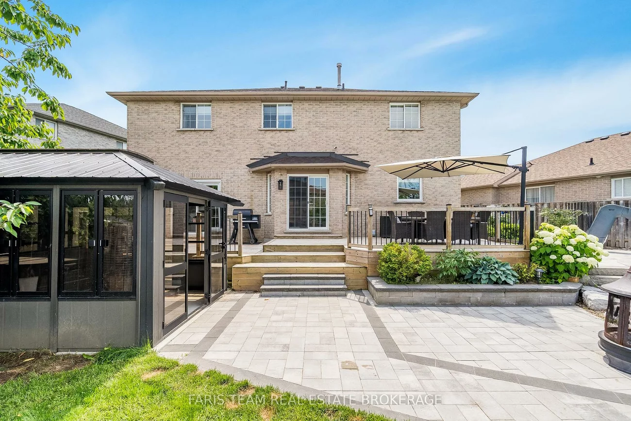47, Lang, Northwest, Barrie