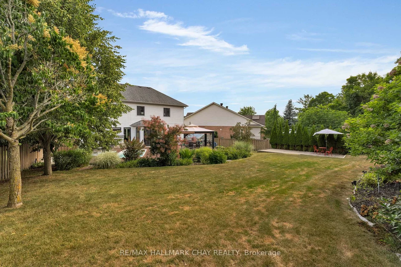 90, BIRKHALL, Innis-Shore, Barrie