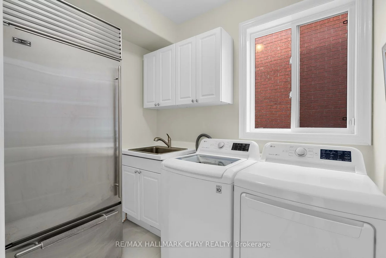 90, BIRKHALL, Innis-Shore, Barrie