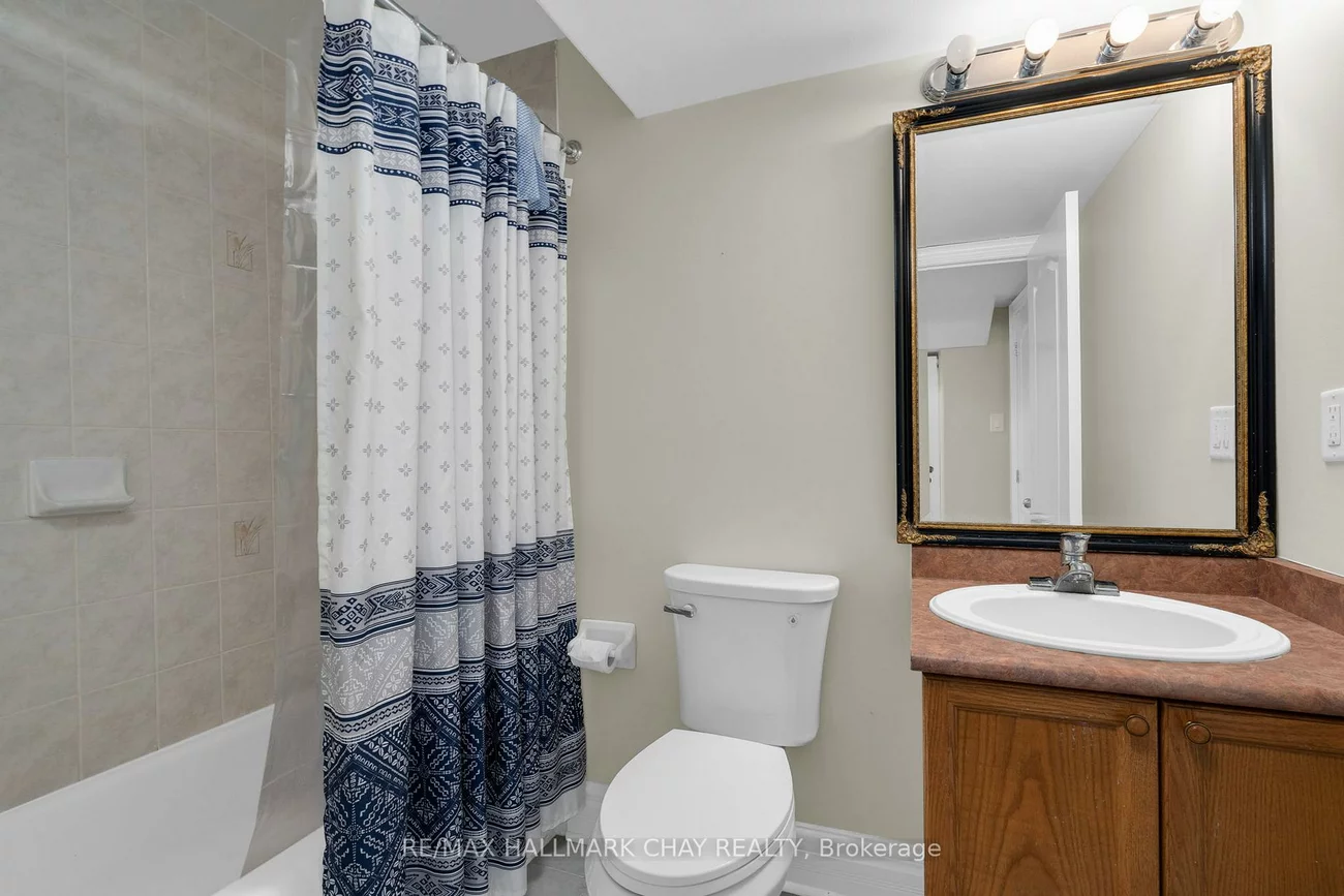 90, BIRKHALL, Innis-Shore, Barrie