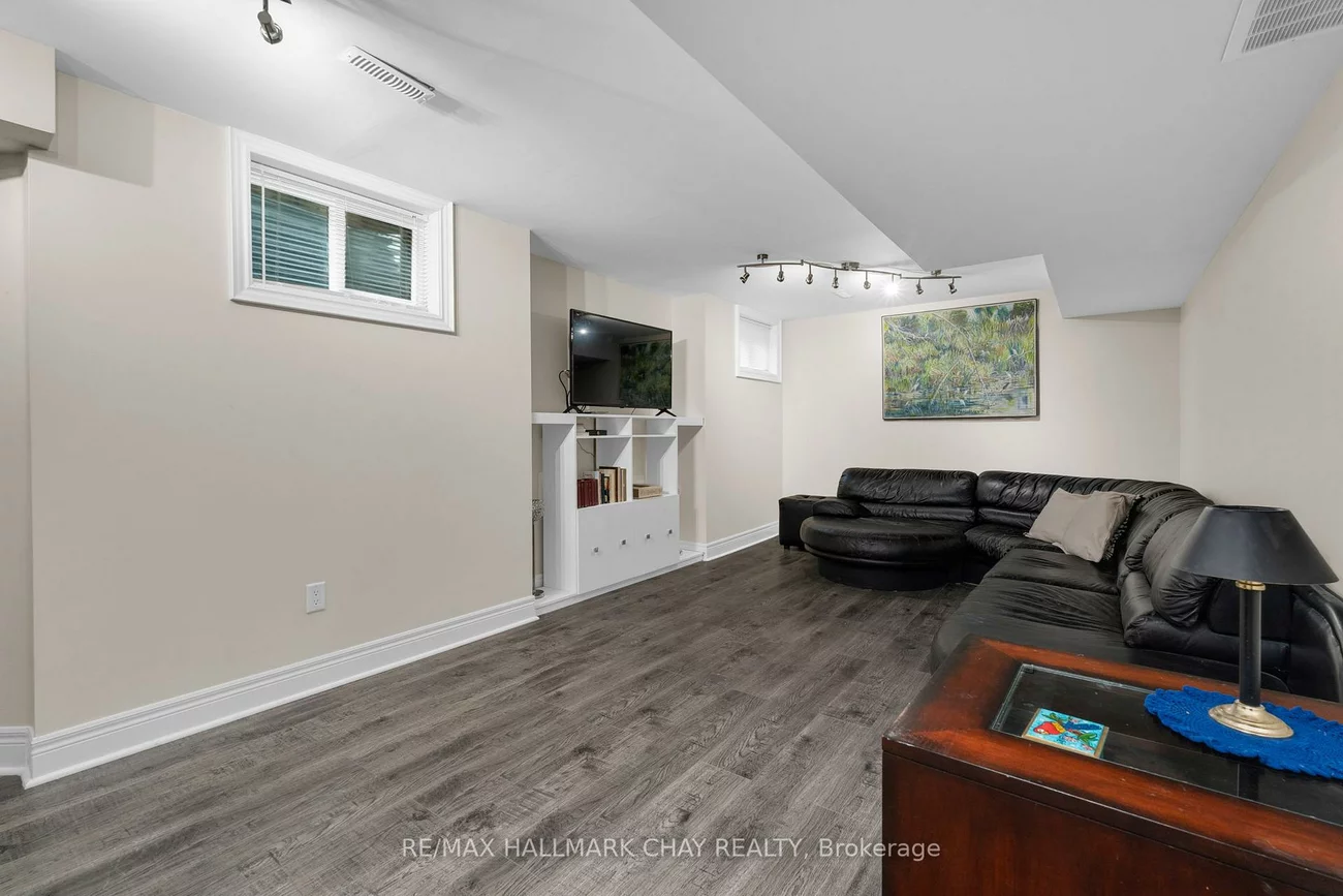 90, BIRKHALL, Innis-Shore, Barrie