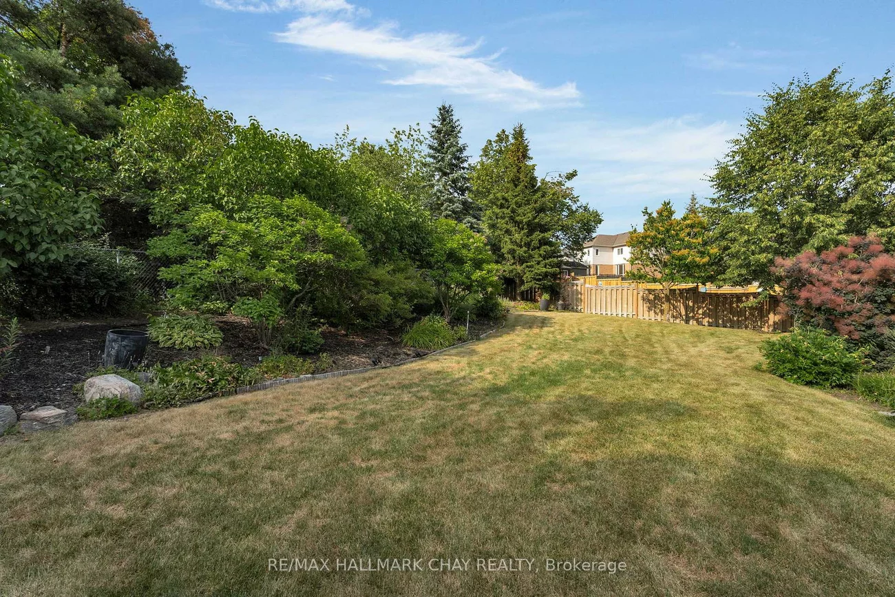 90, BIRKHALL, Innis-Shore, Barrie