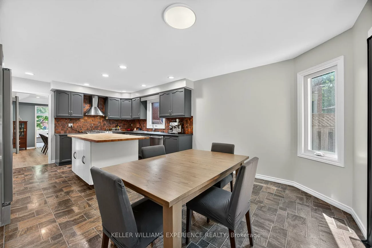 20, PECK, Painswick North, Barrie